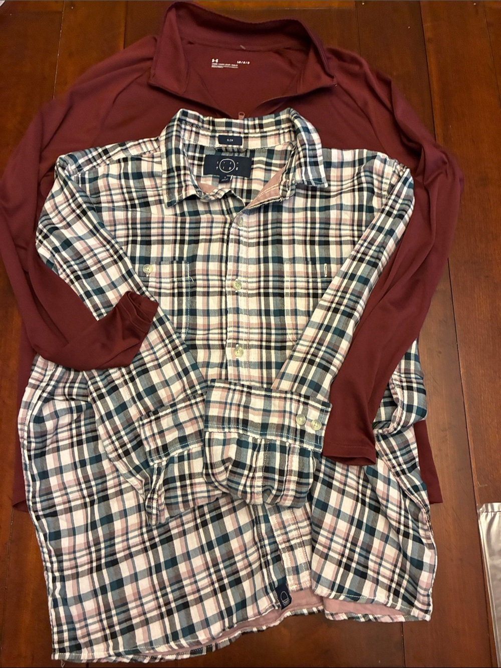 Men's Plaid Button-Down Shirt in Pink & Navy and burgundy half zip lot of 2